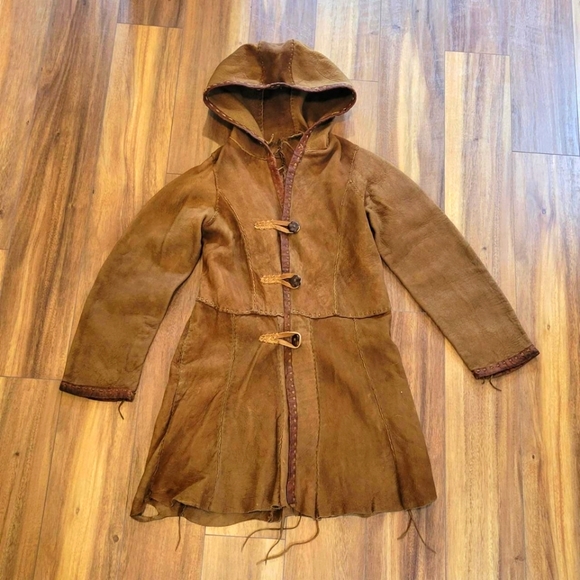 Braintan Buckskin Jacket - Picture 1 of 4
